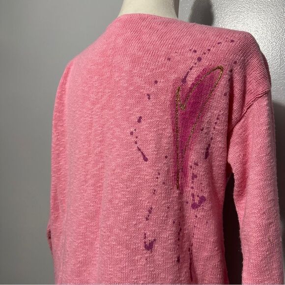 Victoria pink heart painted sweater no size but fits like a large - Picture 3 of 9